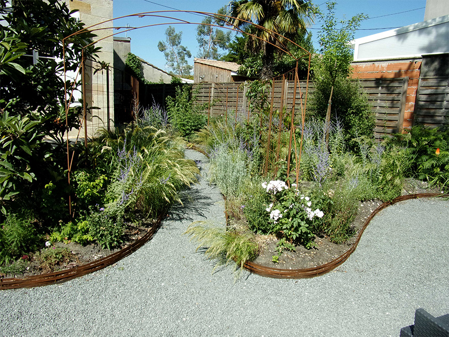 ARBRE JARDIN ENVIRONNEMENT Paysagiste Libourne Massifs Vegetalises 5